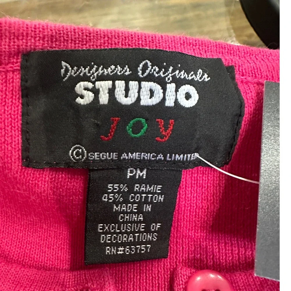 Designers Originals Studio Joy Pink Snowman Embroidered Button Front Cardigan M - Picture 4 of 4